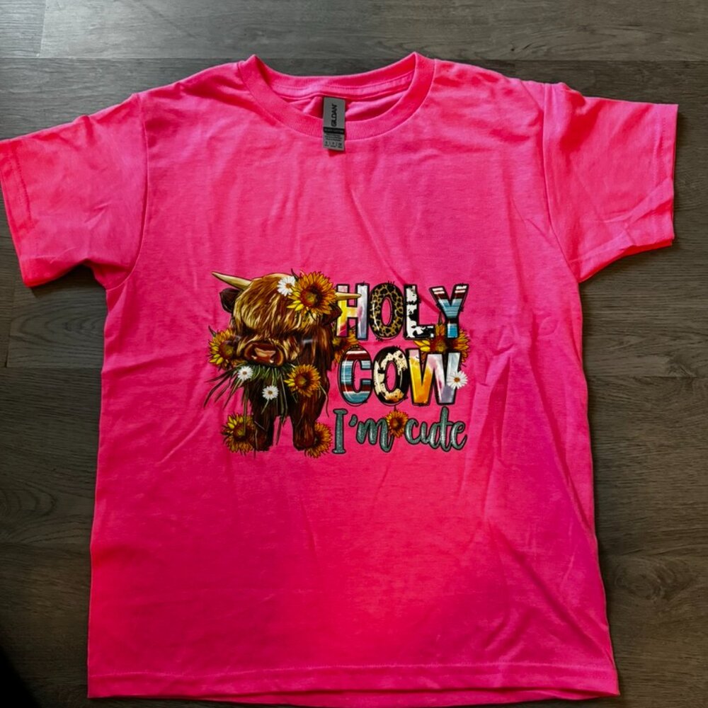Pink - Holy Cow, I'm cute - Custom T-shirts